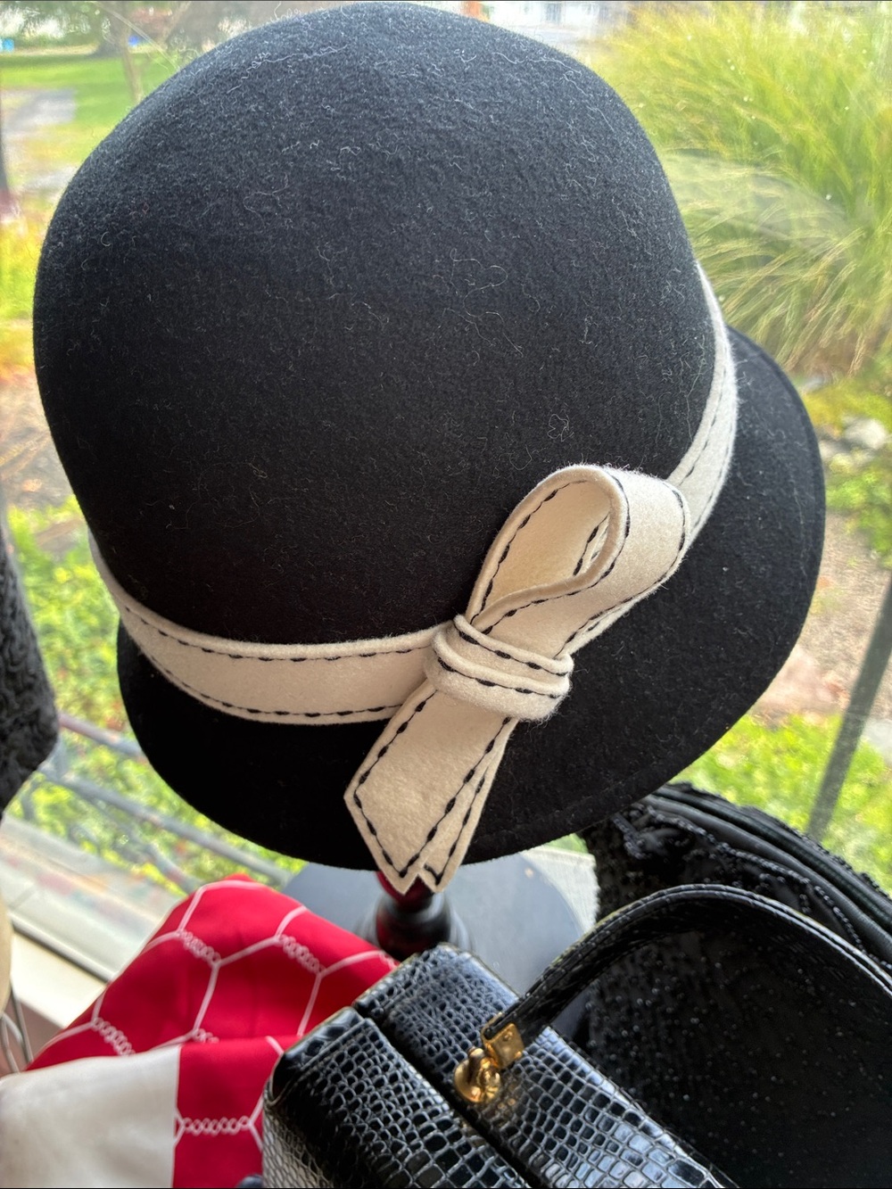 White House Black Market Black Felt Cloche Hat with Cream Bow Trim